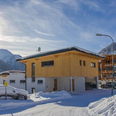 Ferienwohnungen Falch Simone Sankt Anton am Arlberg Exterior foto